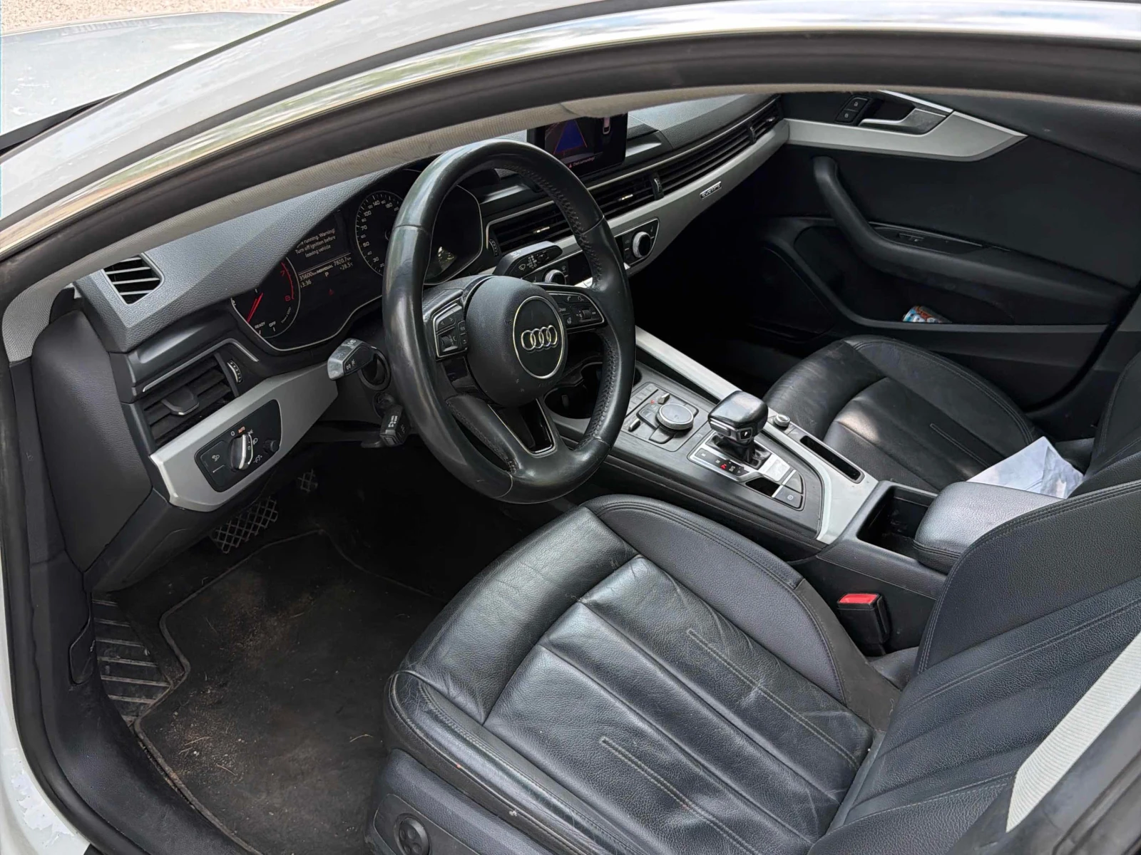 Audi A5 * Komfort * CARFAX * ОПЦИЯ ЗА ФИНАНСИРАНЕ * , снимка 5 - Автомобили и джипове - 56066853