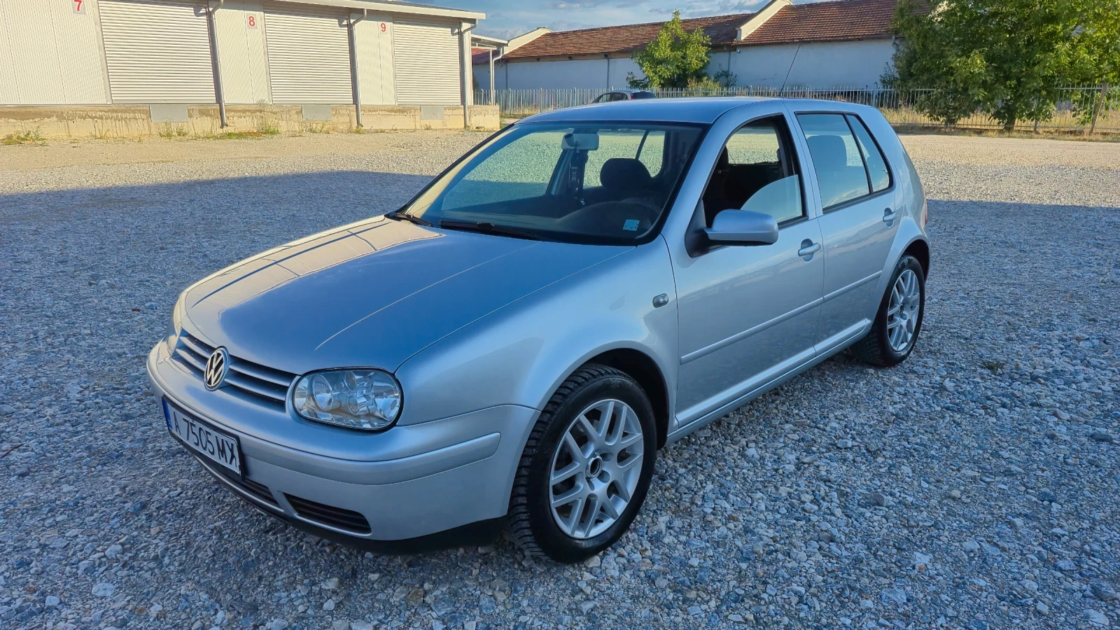 VW Golf 1.9 TDI/116* * * 