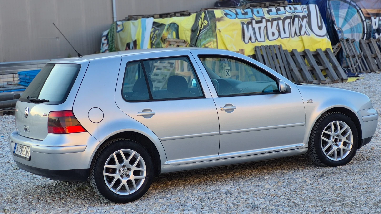 VW Golf 1.9 TDI/116* * * , снимка 2 - Автомобили и джипове - 56103235