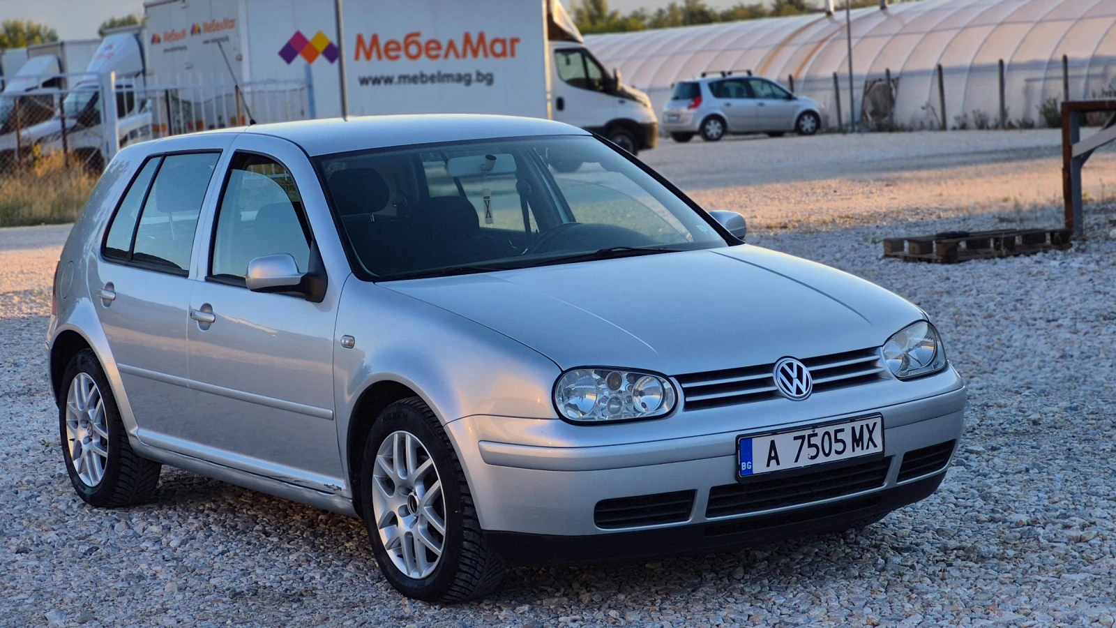 VW Golf 1.9 TDI/116* * * , снимка 5 - Автомобили и джипове - 56103235