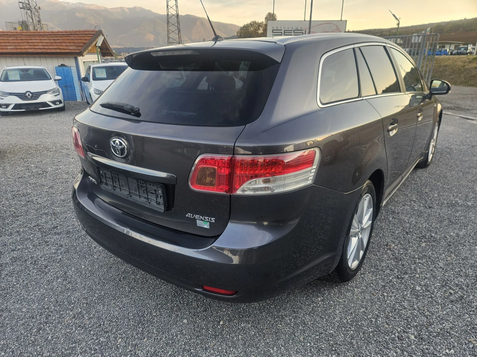 Toyota Avensis 2.2D AUTOMAT  | Mobile.bg � ����������� 5