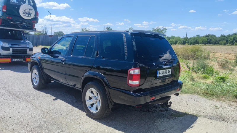 Nissan Pathfinder 3.5 i V6 24V (220 кс) 4WD, снимка 6 - Автомобили и джипове - 47436807