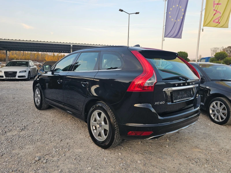 Volvo XC60 2, 4 АВТОМАТИК !! РЕАЛНИ 178000 КМ. , снимка 3 - Автомобили и джипове - 47820337