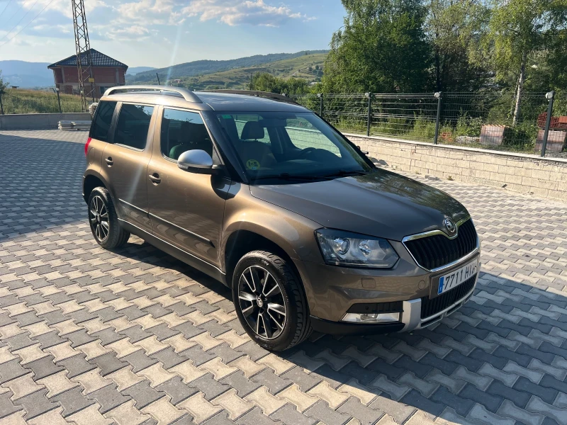 Skoda Yeti 2.0TDI 4X4 Панорама , снимка 2 - Автомобили и джипове - 52347235