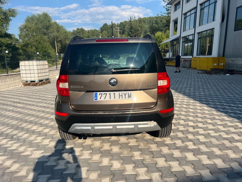 Skoda Yeti 2.0TDI 4X4 Панорама , снимка 6 - Автомобили и джипове - 52347235