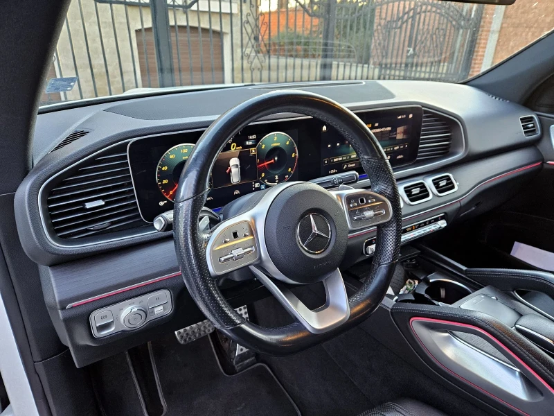 Mercedes-Benz GLE 400 4-MATIC /AMG/AIRMATIC/BI-TURBO/BURMESTER/9G/FULL, снимка 9 - Автомобили и джипове - 52878240