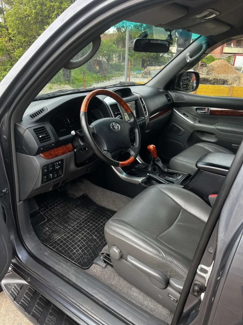 Toyota Land cruiser, снимка 7 - Автомобили и джипове - 53261303