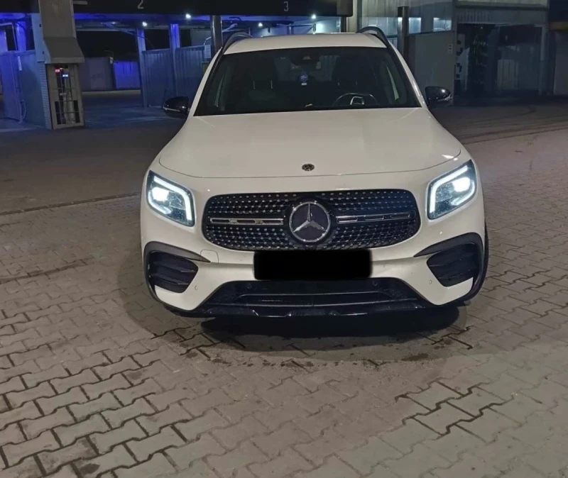 Mercedes-Benz GLB 180, снимка 2 - Автомобили и джипове - 53262925