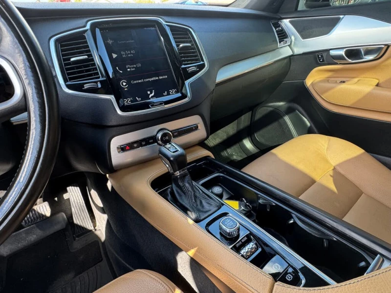 Volvo Xc90 T6 Momentum AWD* Lane Assist* 7-Seats* Keyless* , снимка 14 - Автомобили и джипове - 53373582