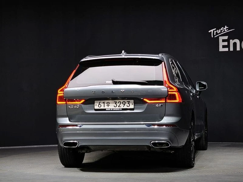 Volvo XC60 T6 Inscription| 320к.с.| ВКЛ.ТЕХНОТЕСТ, снимка 4 - Автомобили и джипове - 55170812