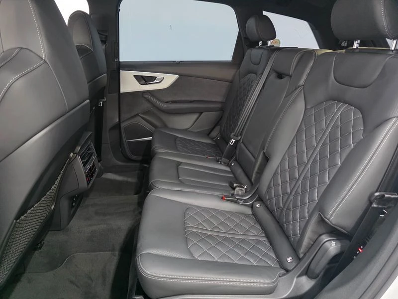 Audi Q7 3.0 DPX Automatic, снимка 16 - Автомобили и джипове - 55960641