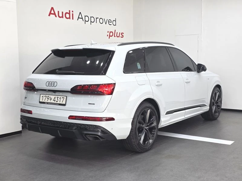 Audi Q7 3.0 DPX Automatic, снимка 2 - Автомобили и джипове - 55960641