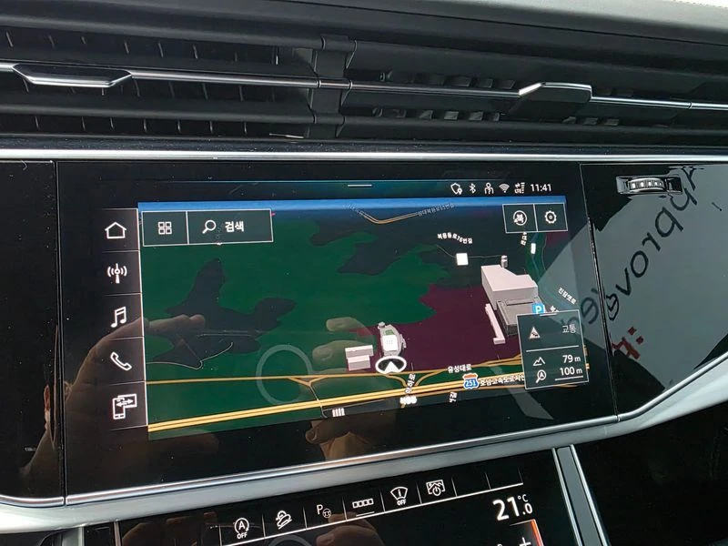 Audi Q7 3.0 DPX Automatic, снимка 11 - Автомобили и джипове - 55960641