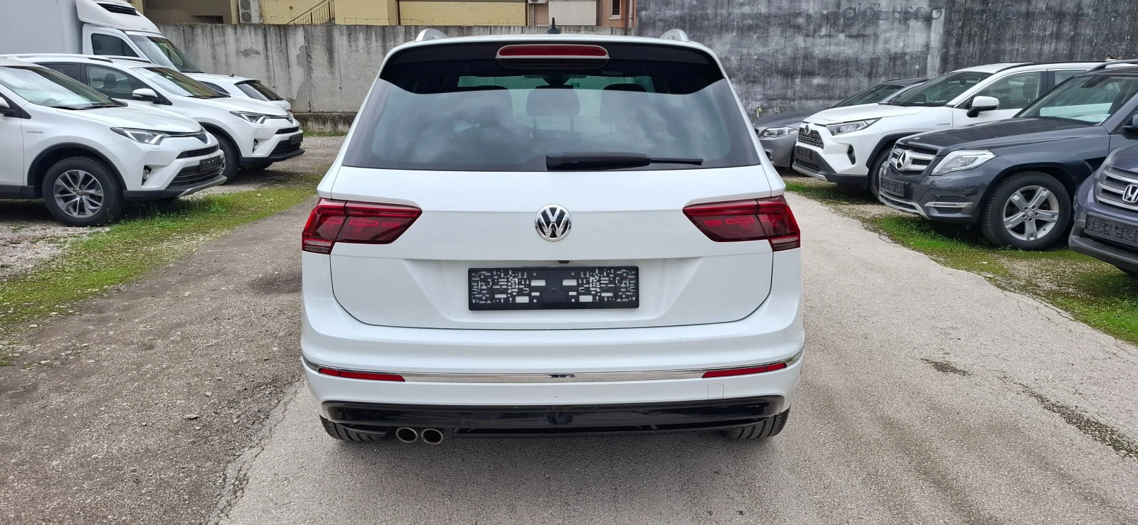 VW Tiguan R-LINE 4motion* Head-up* * 360-камера* ШВЕИЙАРИЯ - изображение 4