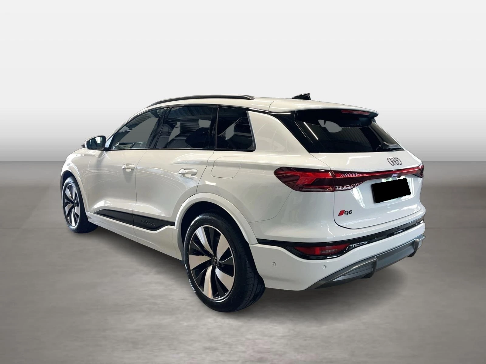 Audi Q6 55 E-TRON/ S-LINE/QUATTRO/MATRIX/ MMI DISPLAY/ 360 - изображение 5