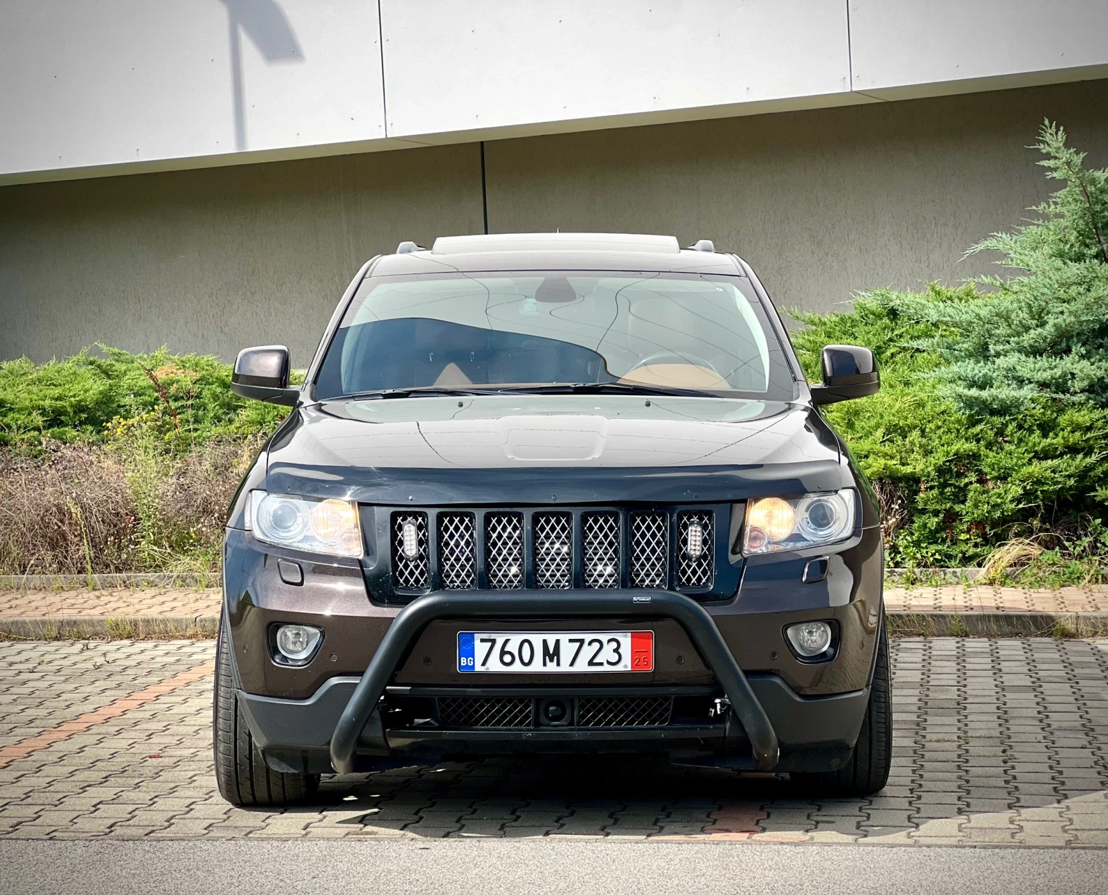 Jeep Grand cherokee 3.0CRD-Overland Лизинг през Уникредит  по 450лв  - изображение 2