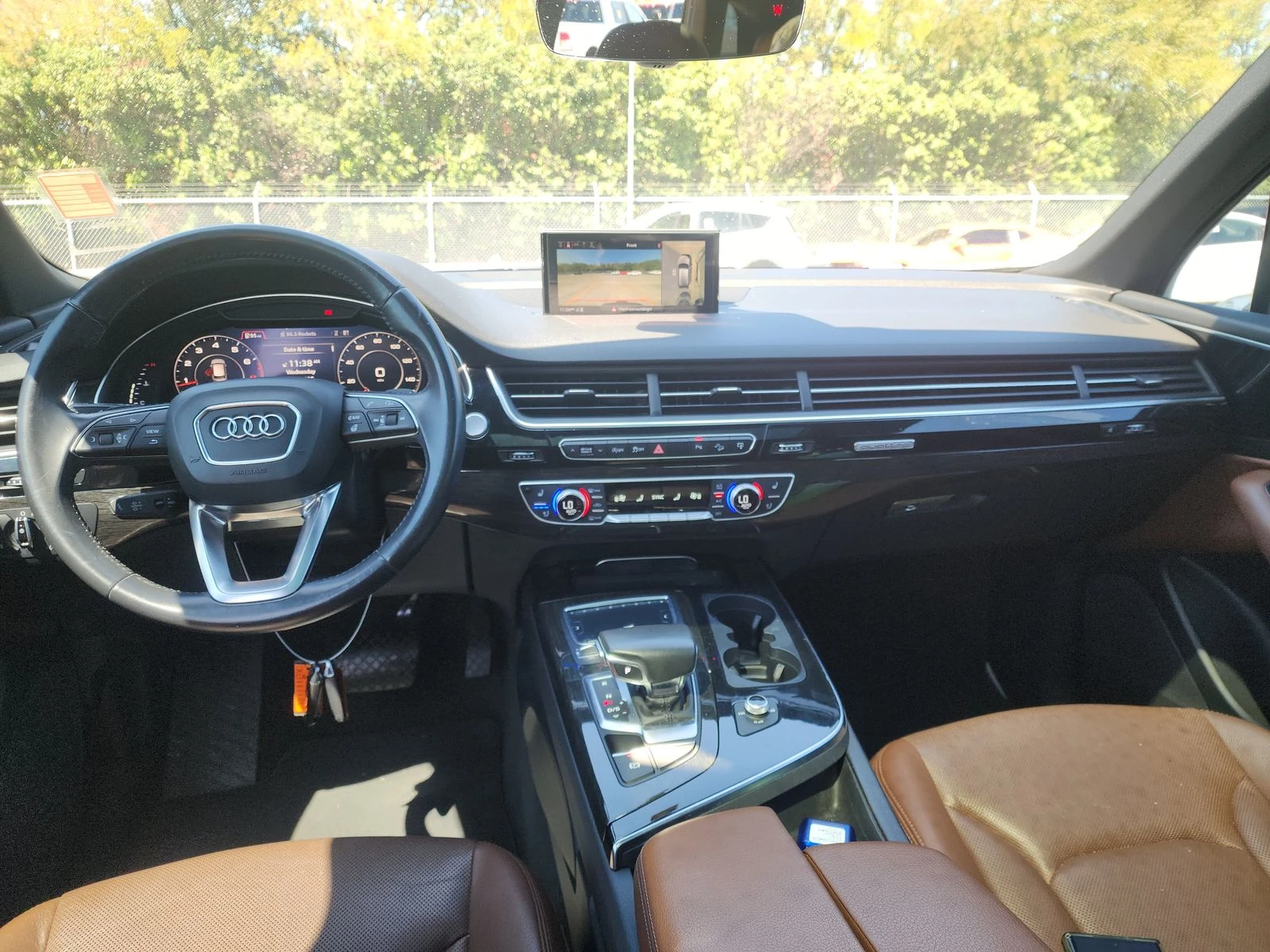 Audi Q7 Premium Plus* Matrix* Обдух* 360* Дистроник* Пано* - изображение 9