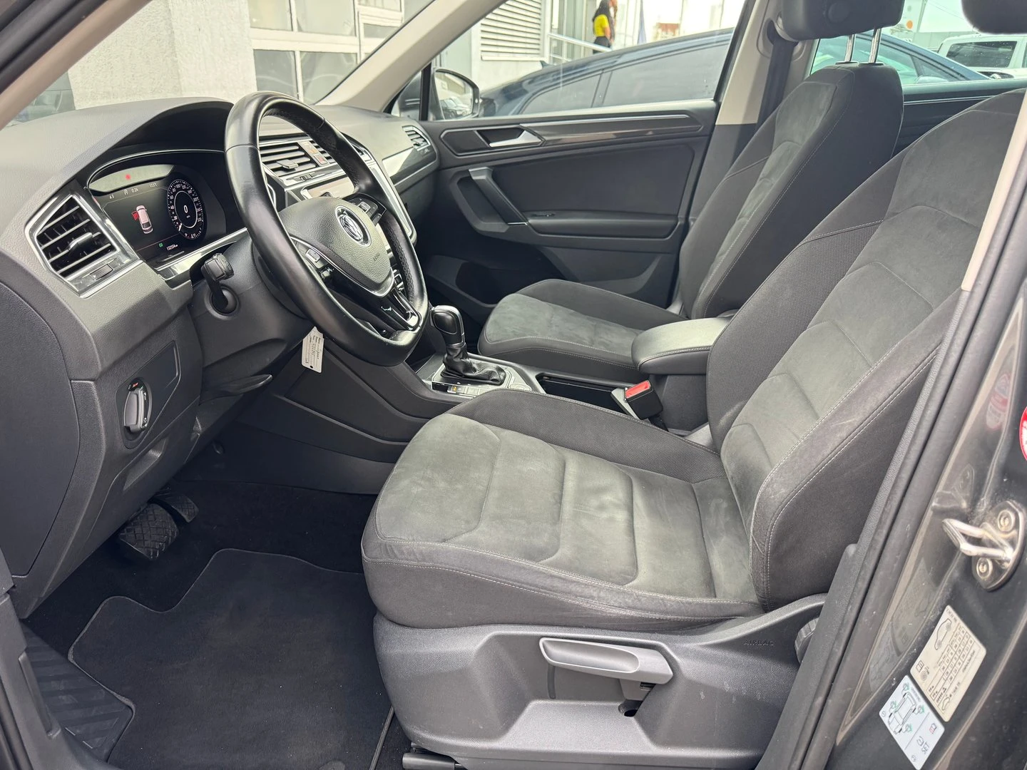 VW Tiguan Highline 2.0TDI 4MOTION BMT | Mobile.bg � ����������� 5