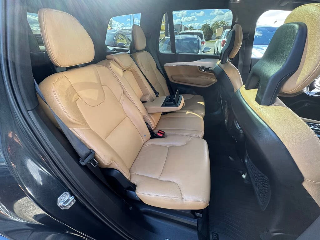 Volvo Xc90 T6 Momentum AWD* Lane Assist* 7-Seats* Keyless*  - изображение 9