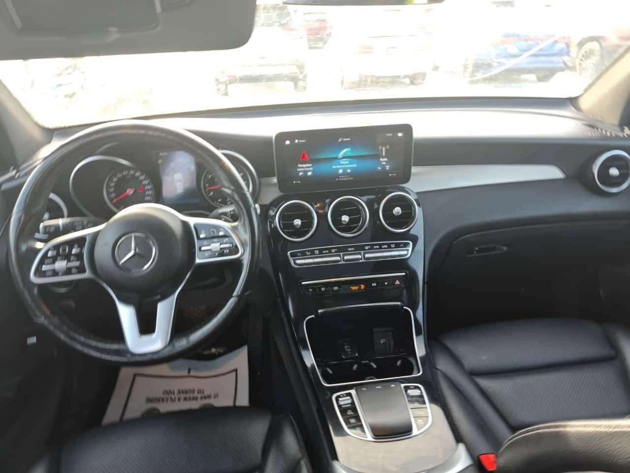 Mercedes-Benz GLC 300 4MATIC | PANO | 360 | KEYLESS | AMBIENT, снимка 9 - Автомобили и джипове - 53751489