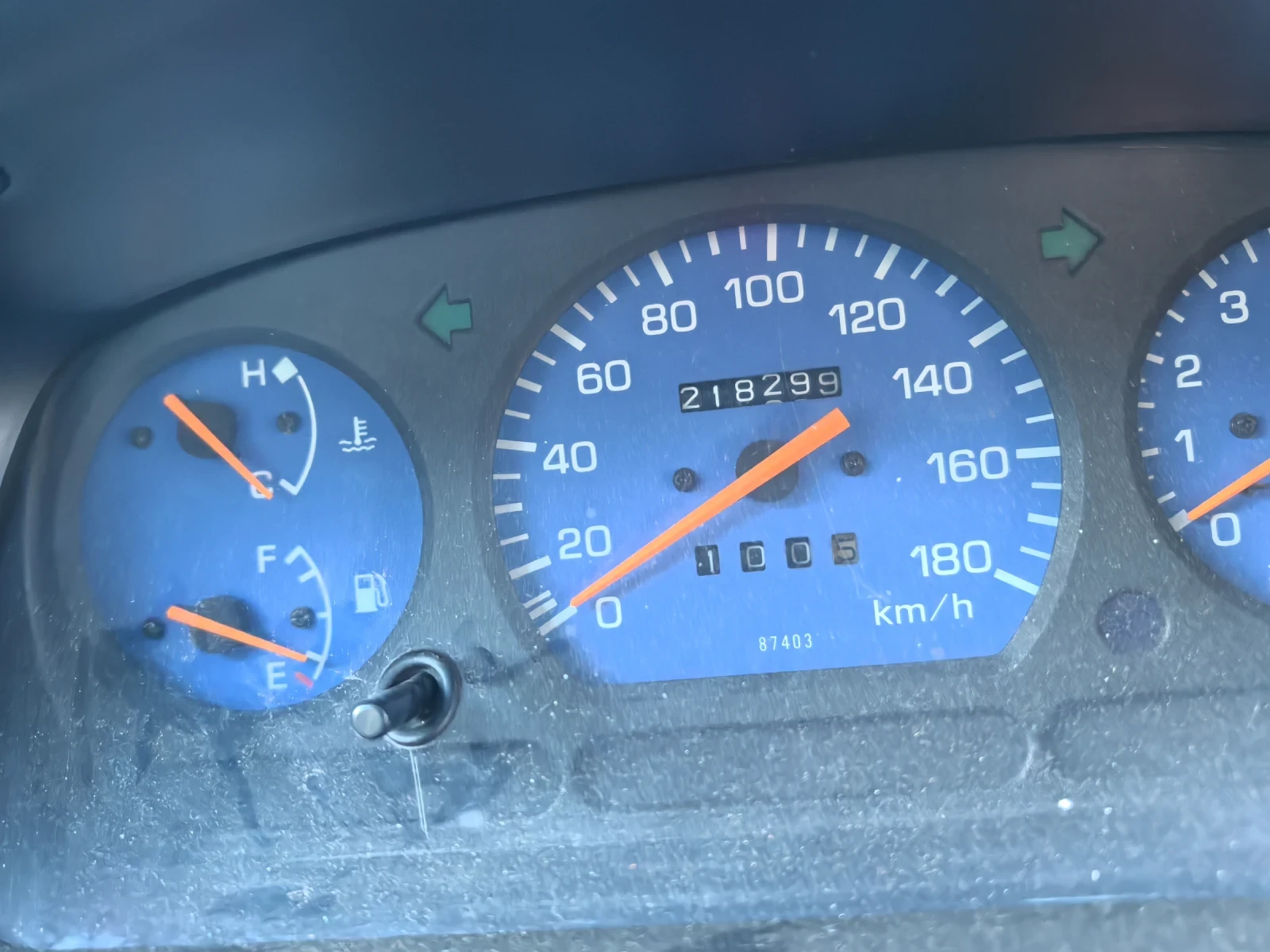 Daihatsu Terios Газ/бензин * 4х4 * климатик, снимка 12 - Автомобили и джипове - 54931207