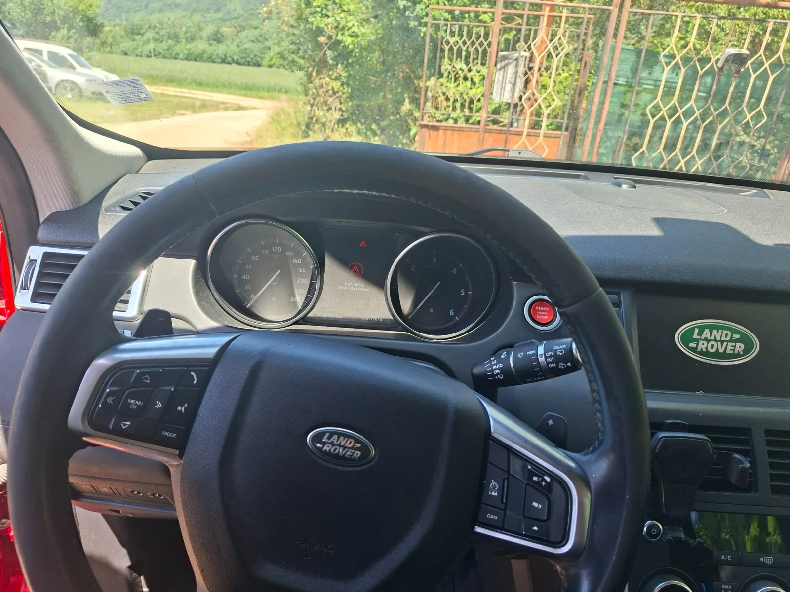 Land Rover Discovery Sport 2.0 150 к.с, снимка 6 - Автомобили и джипове - 55421812