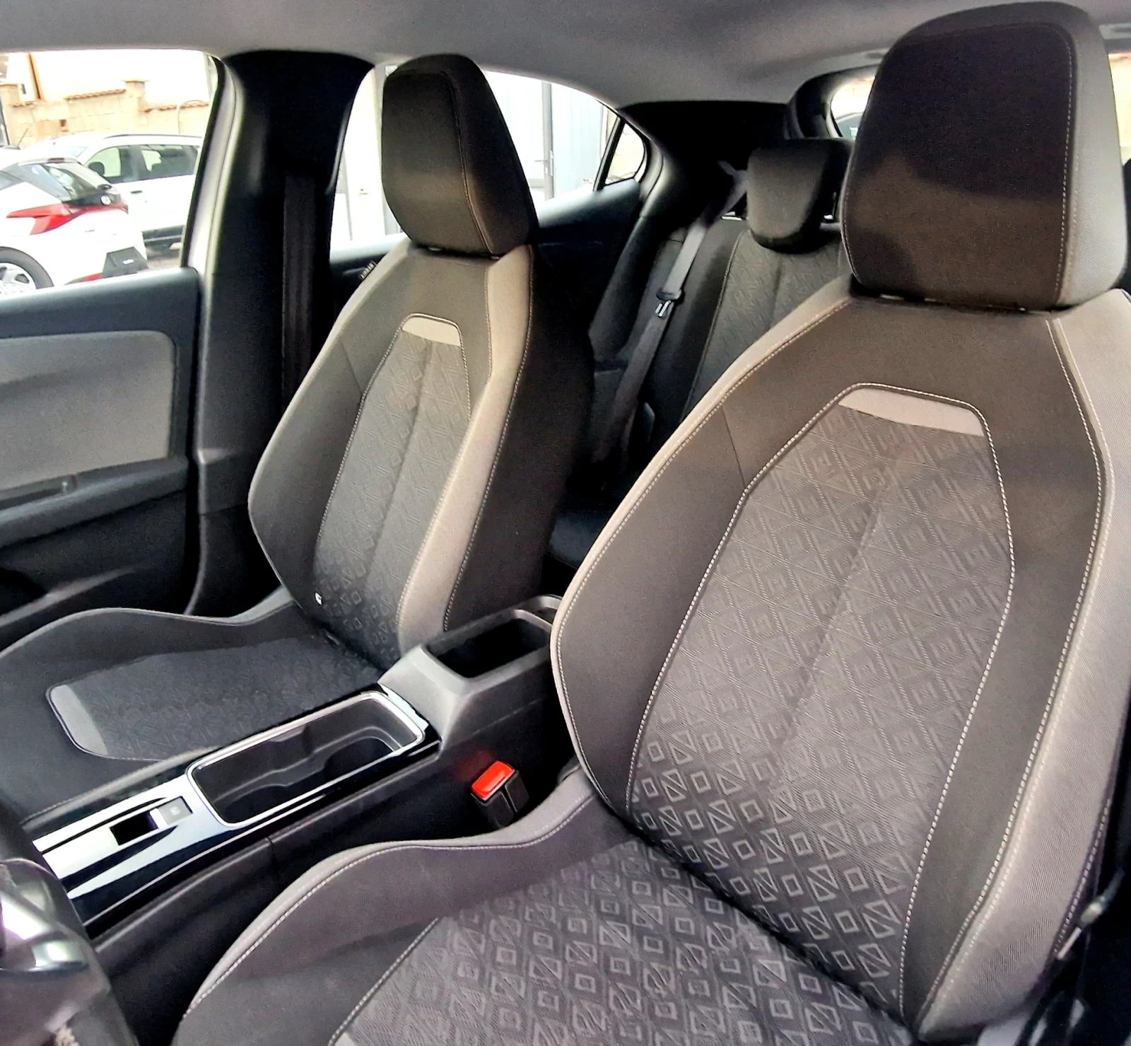Opel Mokka ПЪРВИ СОБСТВЕНИК, снимка 10 - Автомобили и джипове - 56313568