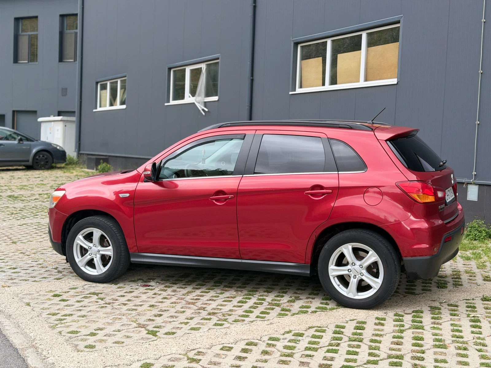 Mitsubishi ASX, снимка 2 - Автомобили и джипове - 56237062