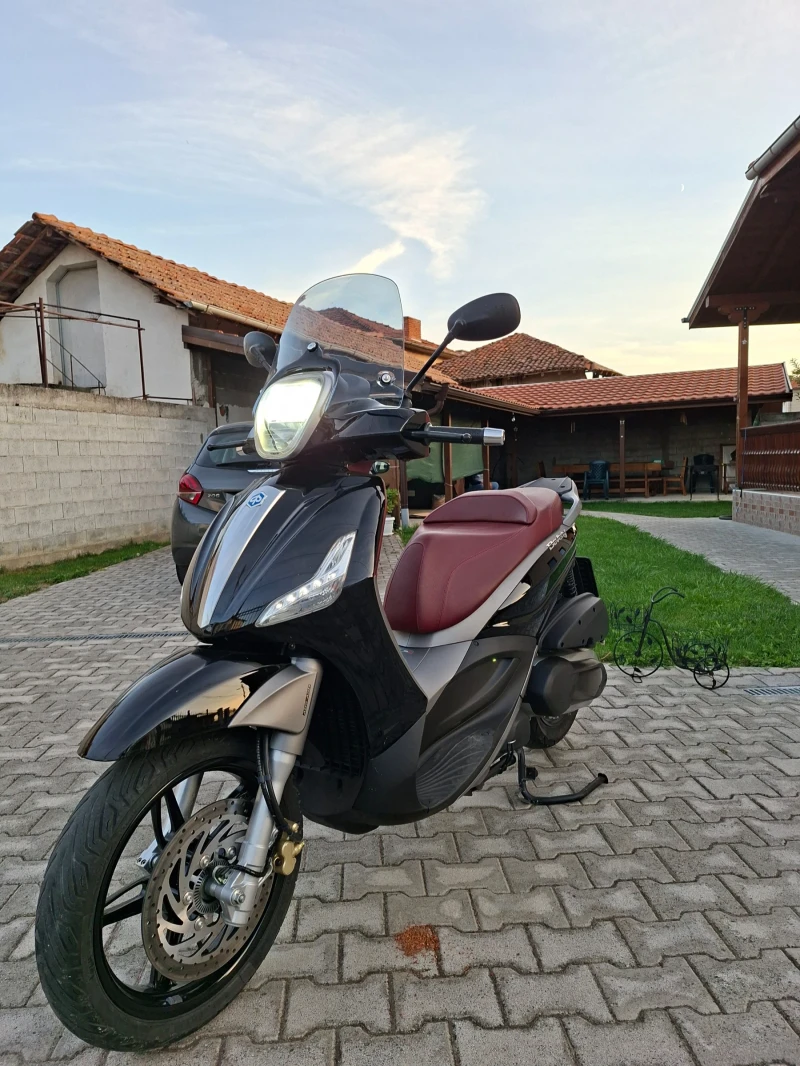 Piaggio Beverly 350 ABS LED TC , снимка 5 - Мотоциклети и мототехника - 52451265
