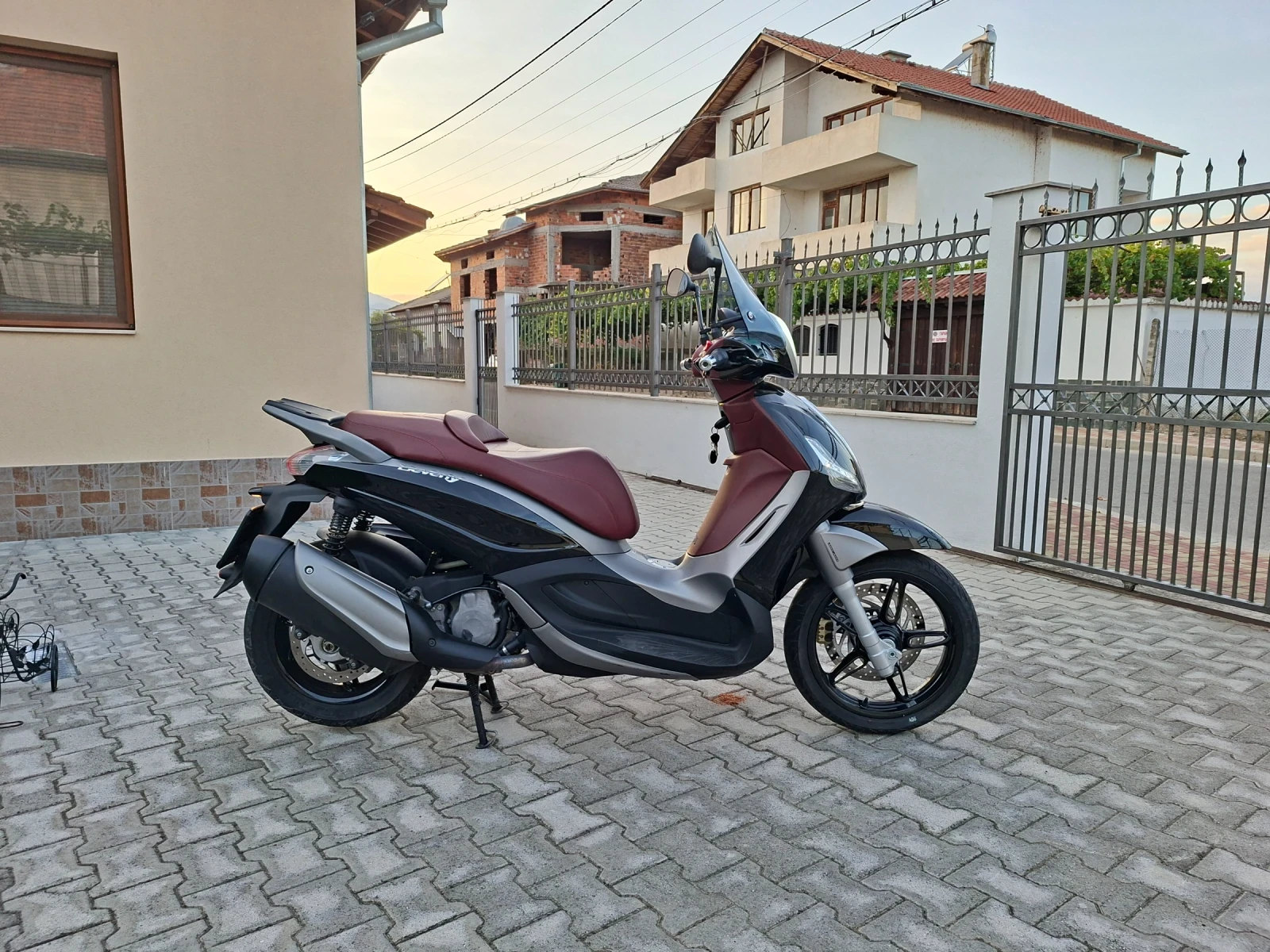 Piaggio Beverly 350 ABS LED TC , снимка 1