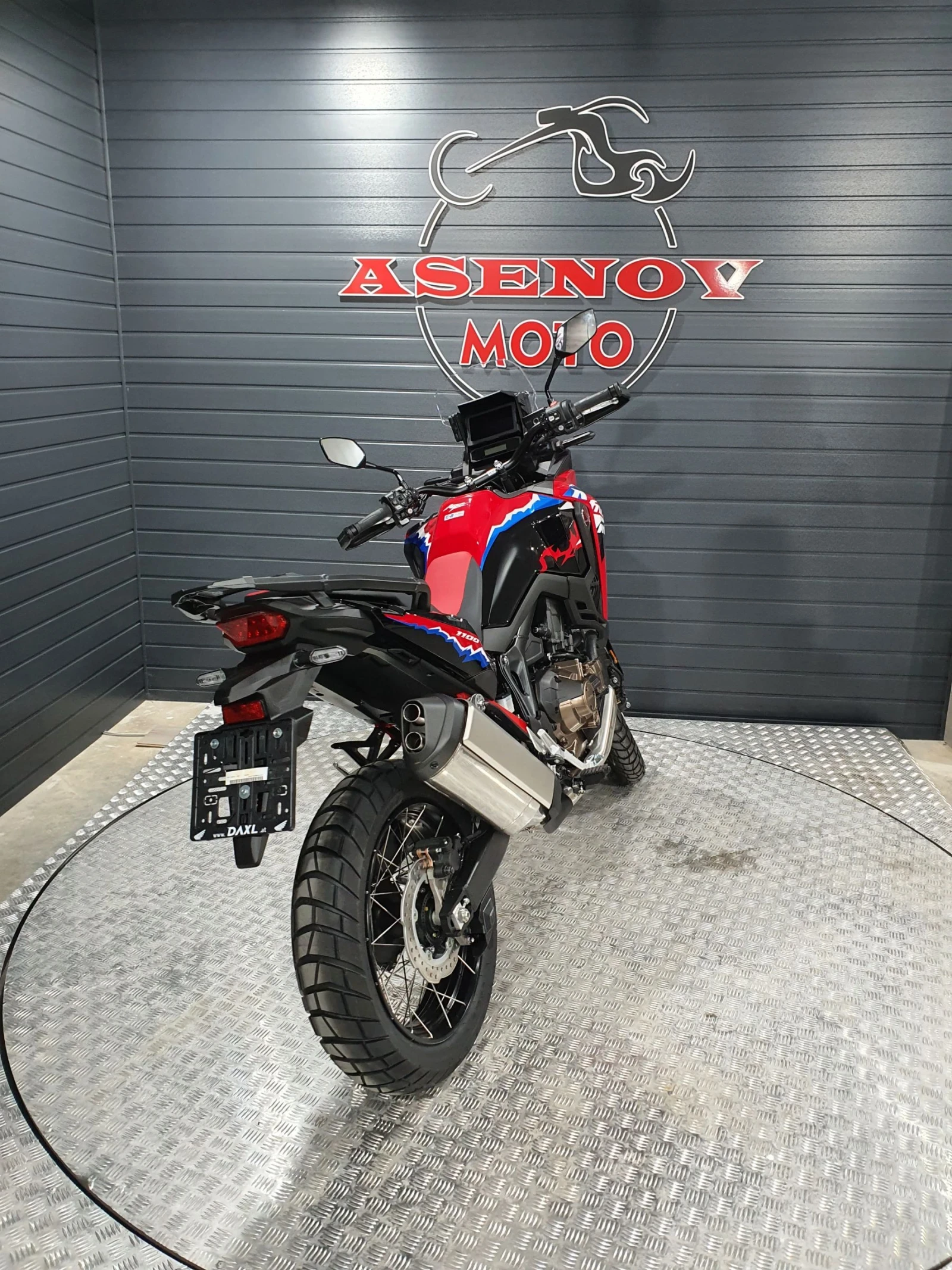 Honda Crf LATEST MODEL RED AND BLACK - изображение 10