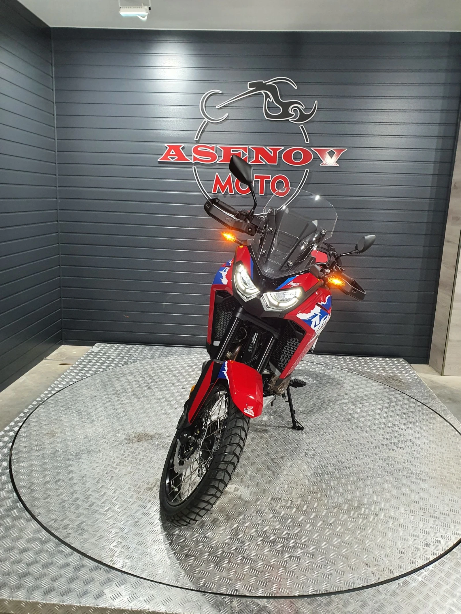 Honda Crf LATEST MODEL RED AND BLACK - изображение 3