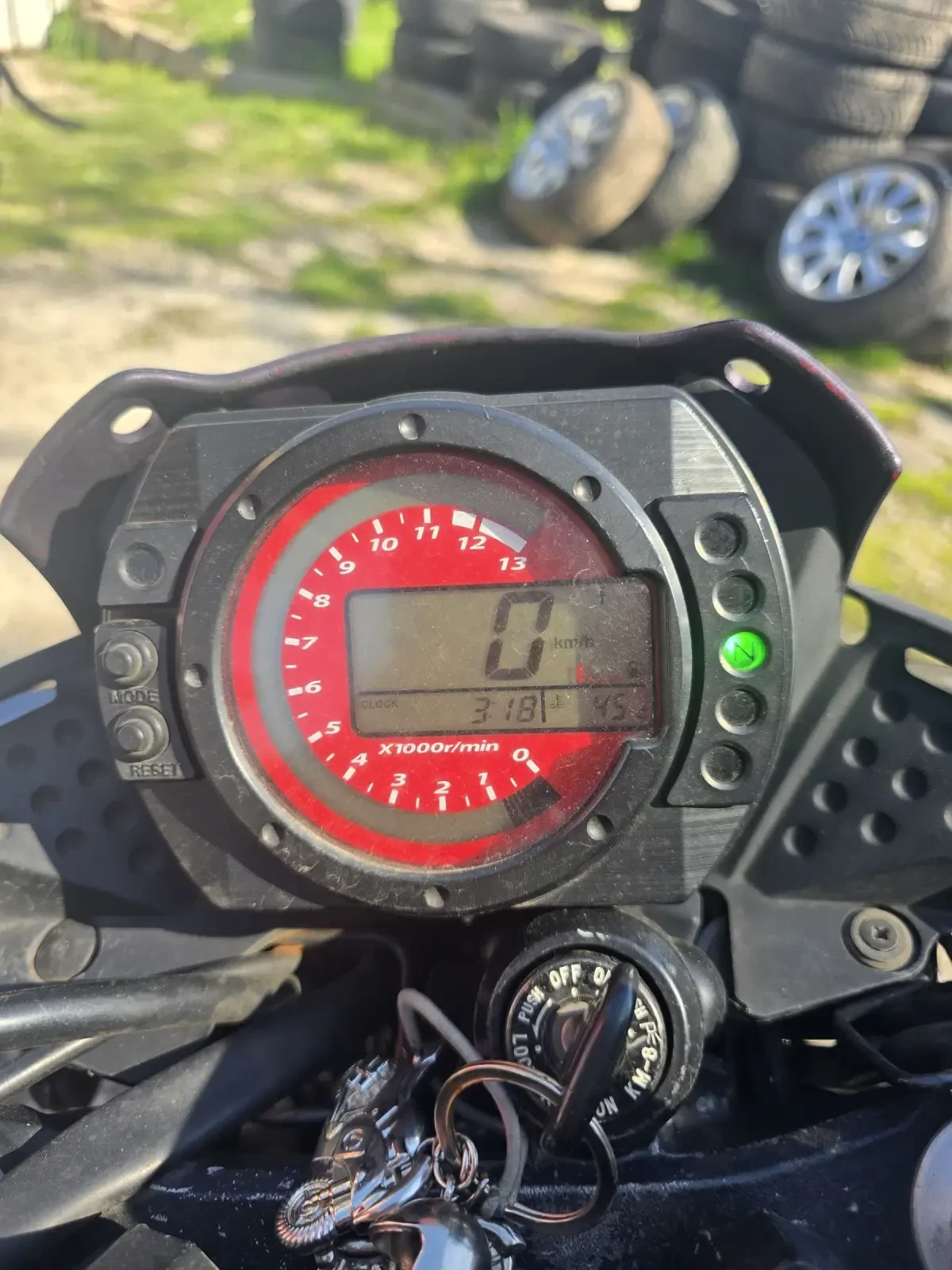 Kawasaki 750 Z750J - изображение 9