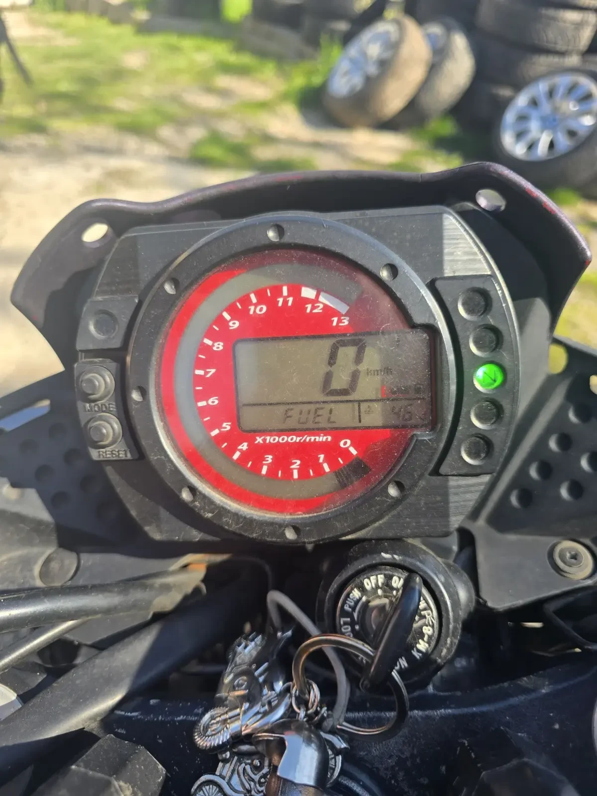 Kawasaki 750 Z750J - изображение 10