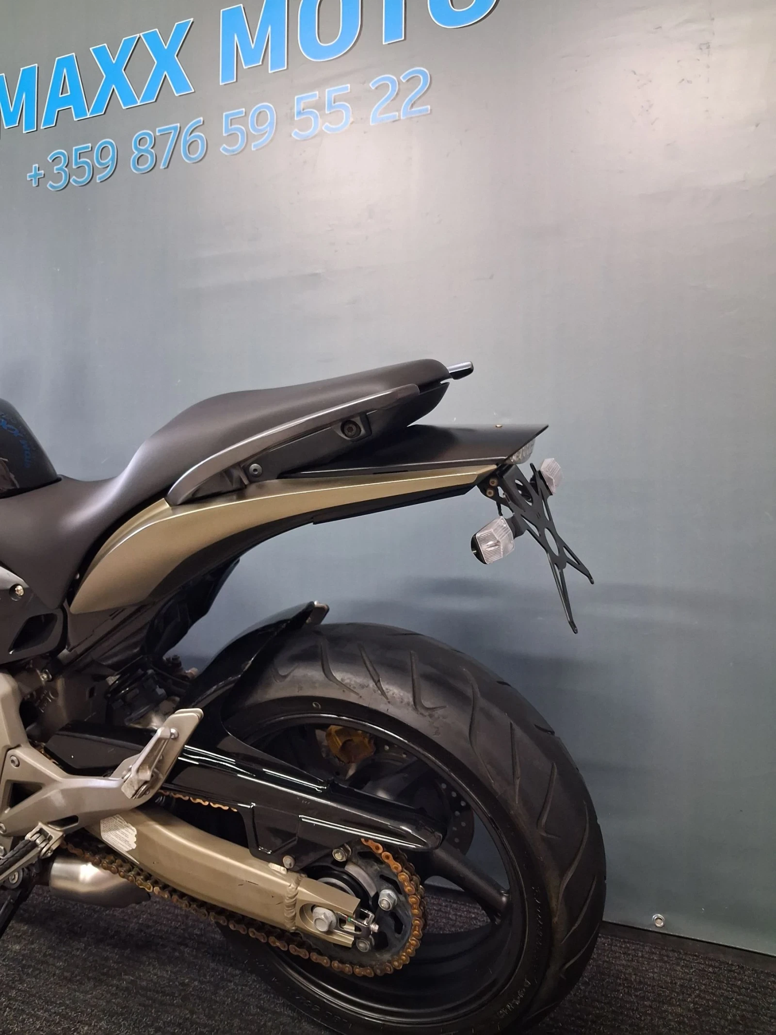 Honda Hornet 600i ABS, снимка 9 - Мотоциклети и мототехника - 54382295