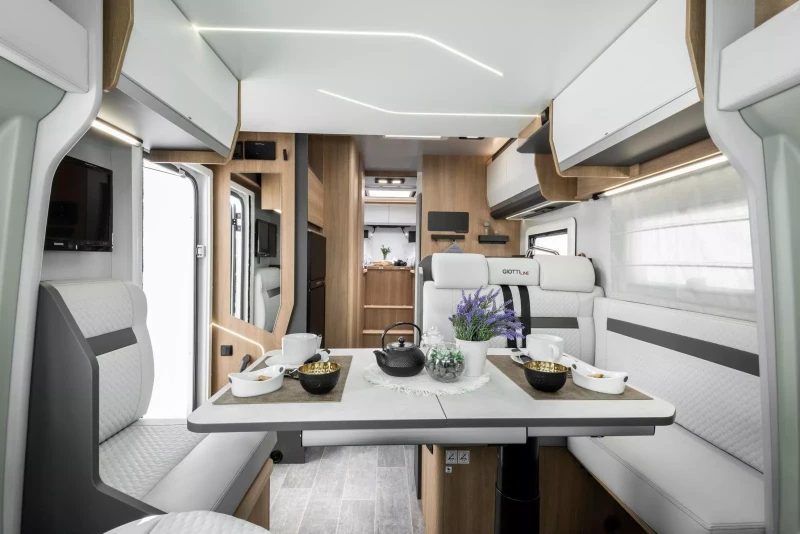 Кемпер Giottiline Toscan 74GC, снимка 7 - Каравани и кемпери - 53230462