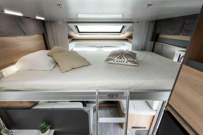 Кемпер Giottiline Toscan 74GC, снимка 5 - Каравани и кемпери - 53230462