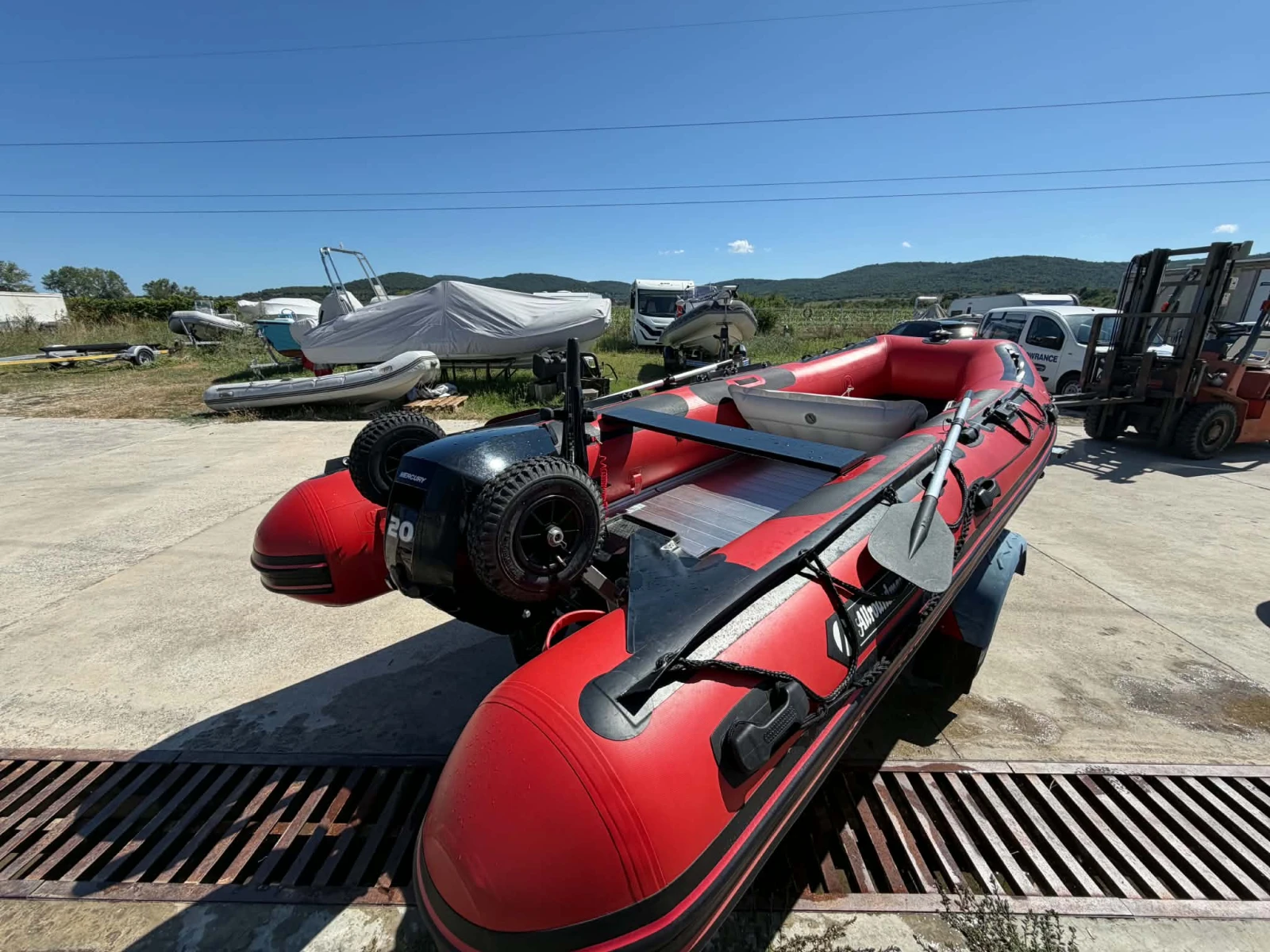 Надуваема лодка Allroundmarin 460, снимка 3 - Воден транспорт - 55476514