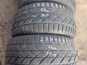 Гуми Зимни 235/40R18, снимка 4