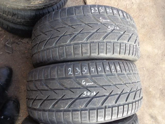 Гуми Зимни 235/40R18, снимка 5 - Гуми и джанти - 16826962