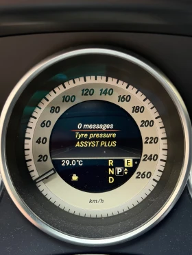 Обява за продажба на Mercedes-Benz CLS 350 CDI ~34 800 лв. - изображение 8 | Auto.bg Обява за продажба на Mercedes-Benz CLS 350 CDI ~34 800 лв. - изображение 8