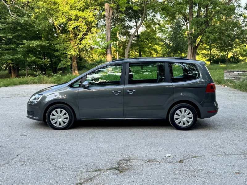 VW Sharan Нов внос от Белгия 1-ви собственик!, снимка 9 - Автомобили и джипове - 48468467