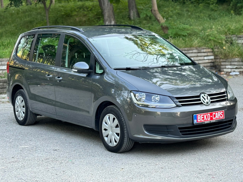 VW Sharan Нов внос от Белгия 1-ви собственик!, снимка 5 - Автомобили и джипове - 46473153