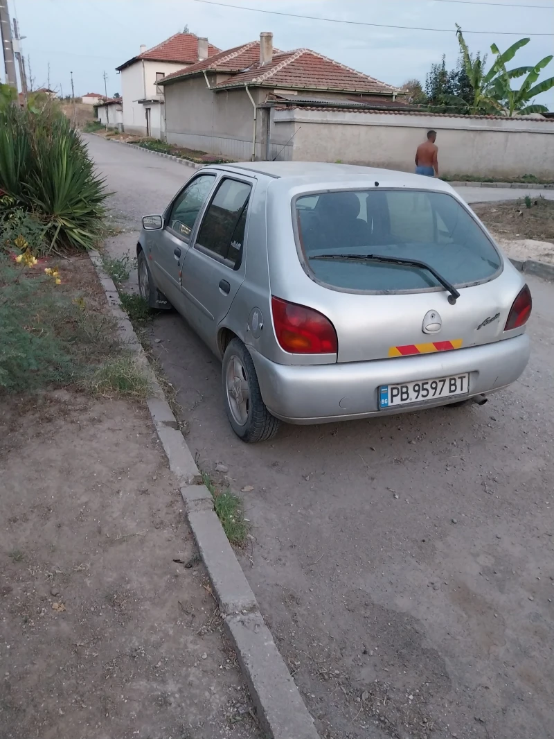 Ford Fiesta, снимка 6 - Автомобили и джипове - 47567113