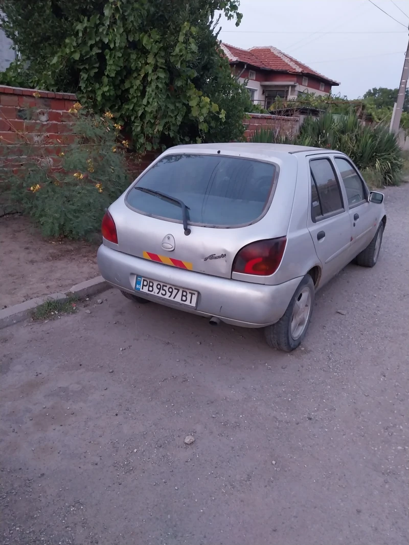 Ford Fiesta, снимка 4 - Автомобили и джипове - 47567113