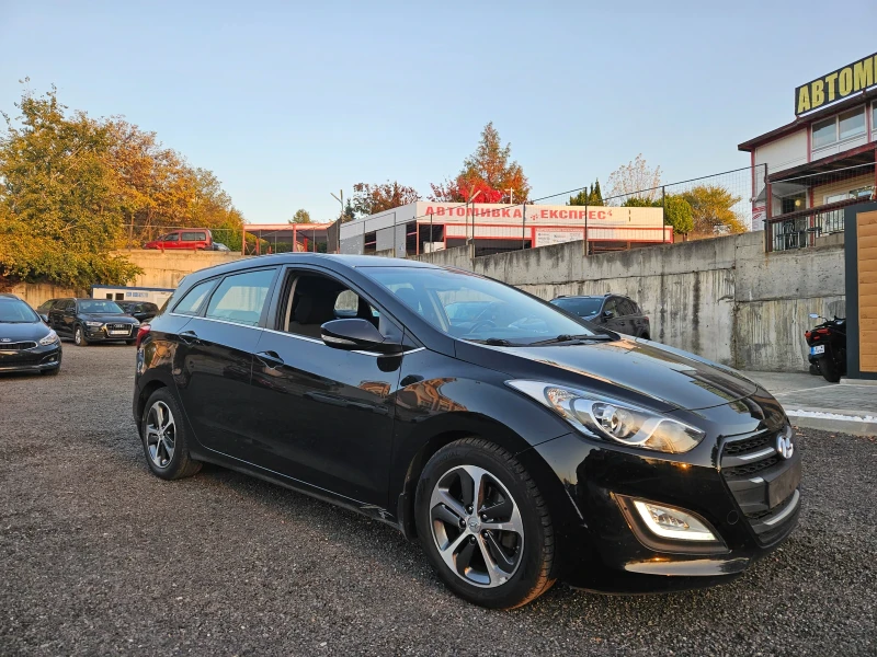 Hyundai I30 1.6CRDI E6, снимка 1 - Автомобили и джипове - 47721066