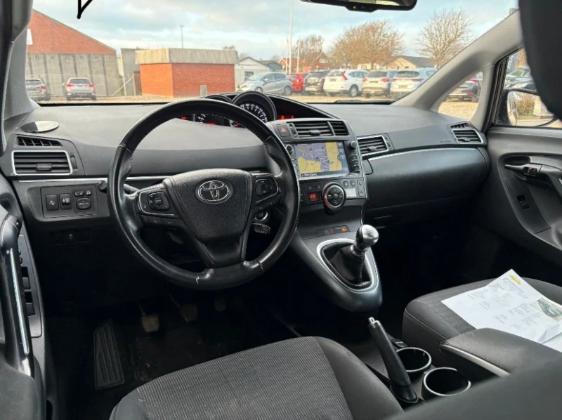 Toyota Verso S Edition  S+ , снимка 7 - Автомобили и джипове - 48136017