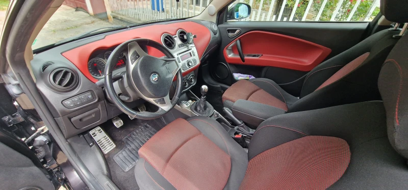 Alfa Romeo MiTo, снимка 10 - Автомобили и джипове - 48510802