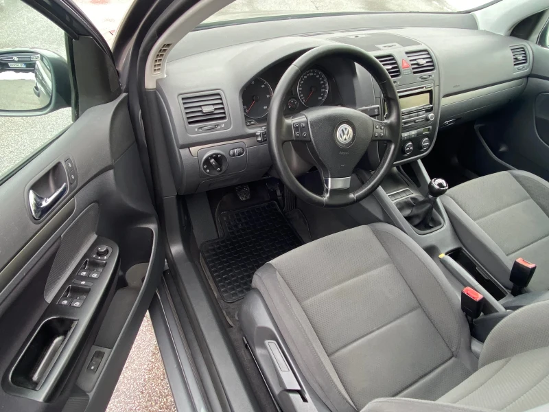 VW Golf 5 1.9TDI 105к.с. !!!! ОТЛИЧНО СЪСТОЯНИЕ !!!!!, снимка 11 - Автомобили и джипове - 48701498