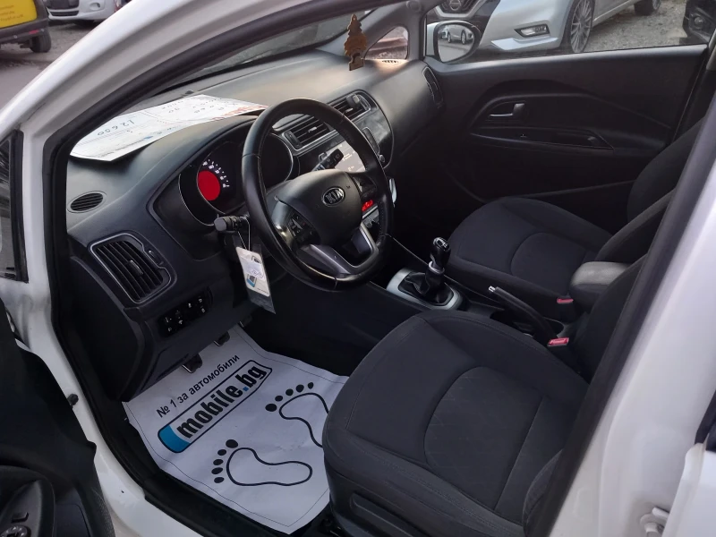 Kia Rio 1.4 90 kc navi kamera evro 6в, снимка 7 - Автомобили и джипове - 49021390